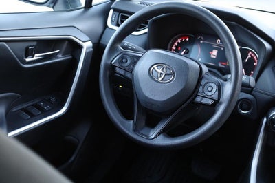 2025 Toyota RAV4 XLE AWD