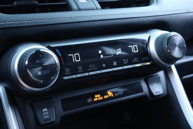 2025 Toyota RAV4 XLE AWD
