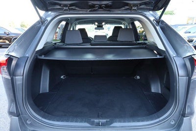 2025 Toyota RAV4 XLE AWD
