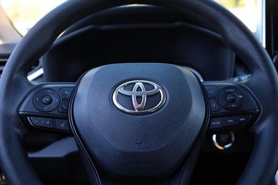 2025 Toyota RAV4 XLE AWD