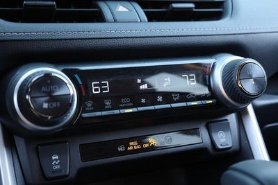 2025 Toyota RAV4 XLE AWD