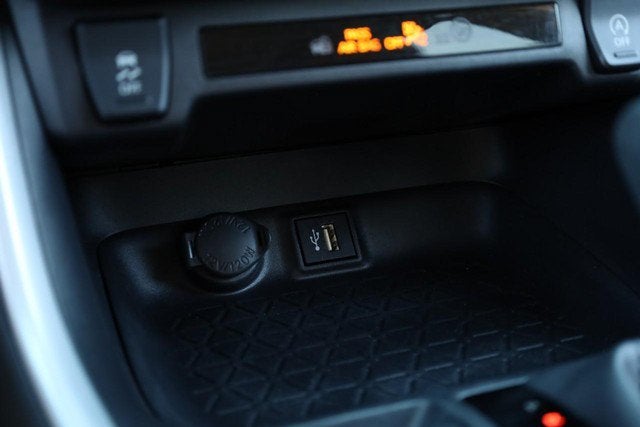 2025 Toyota RAV4 XLE AWD