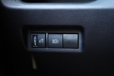 2025 Toyota RAV4 XLE AWD
