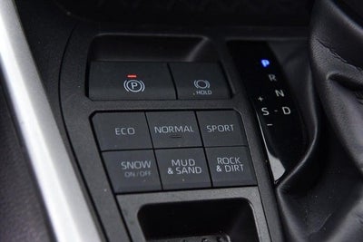 2025 Toyota RAV4 XLE AWD [MotorTrend Certified]