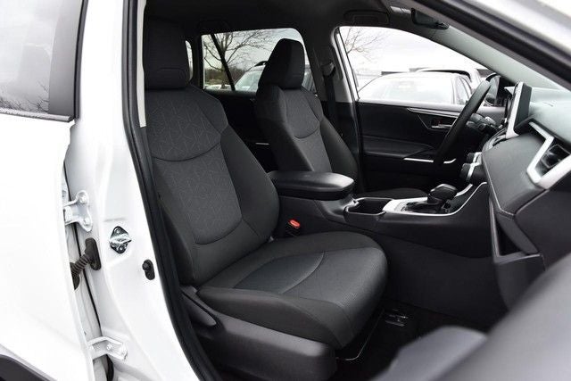 2025 Toyota RAV4 XLE AWD [MotorTrend Certified]