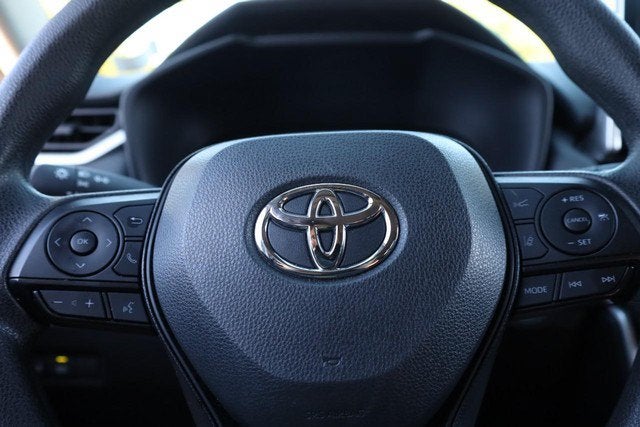 2025 Toyota RAV4 XLE AWD