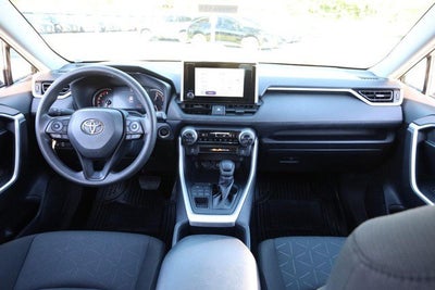 2025 Toyota RAV4 XLE AWD