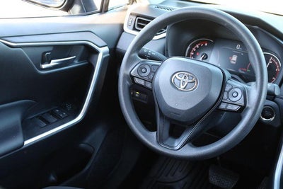2025 Toyota RAV4 XLE AWD