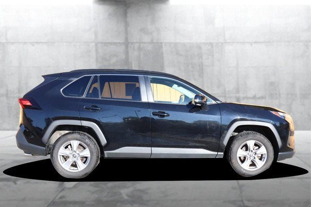 2025 Toyota RAV4 XLE AWD