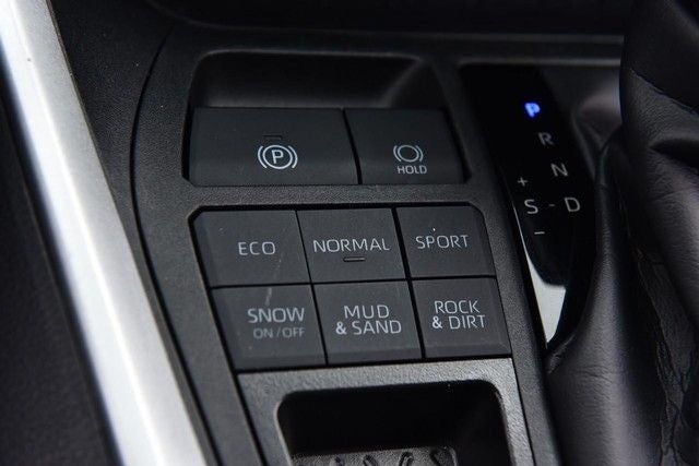 2025 Toyota RAV4 XLE AWD [MotorTrend Certified]