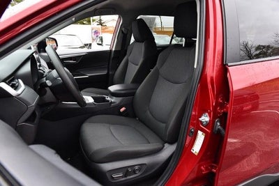 2025 Toyota RAV4 XLE AWD [MotorTrend Certified]