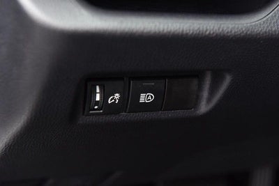 2025 Toyota RAV4 XLE AWD