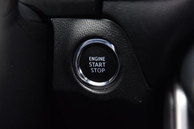 2025 Toyota RAV4 XLE AWD