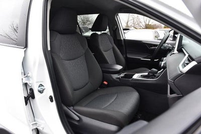 2025 Toyota RAV4 XLE AWD