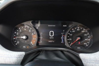 2025 Jeep Compass Latitude 4WD Sun & Sound / Convenience Group
