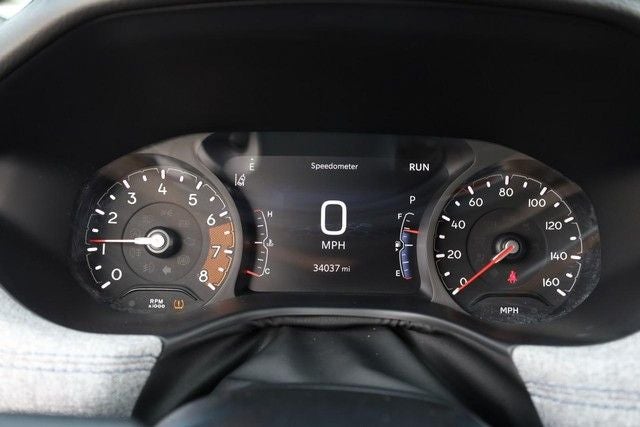 2025 Jeep Compass Latitude 4WD Sun & Sound / Convenience Group