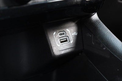 2025 Jeep Compass Latitude 4WD Sun & Sound / Convenience Group