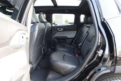 2025 Jeep Compass Latitude 4WD Sun & Sound / Convenience Group
