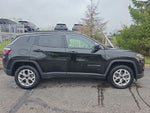 2025 Jeep Compass Latitude 4WD Sun & Sound / Convenience Group