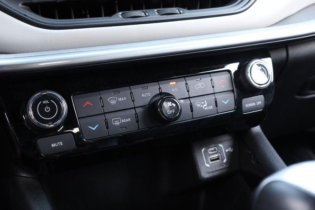 2025 Jeep Compass Limited 4WD [MotorTrend Certified]