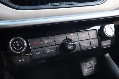 2025 Jeep Compass Limited 4WD [MotorTrend Certified]