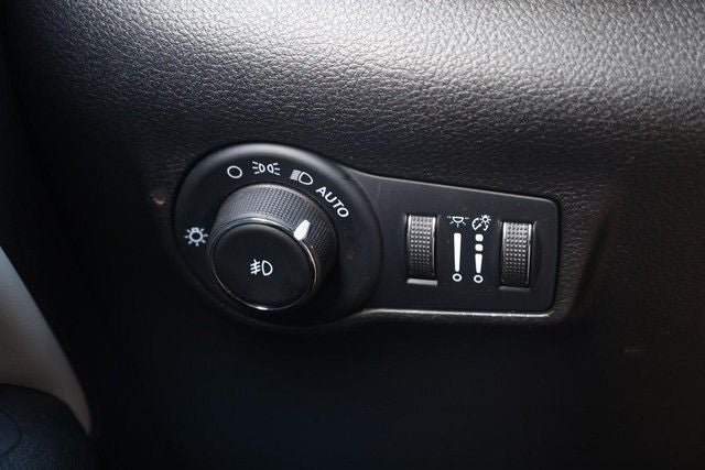 2025 Jeep Compass Limited 4WD [MotorTrend Certified]