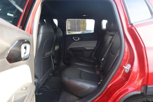 2025 Jeep Compass Limited 4WD [MotorTrend Certified]