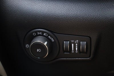 2025 Jeep Compass Limited 4WD [MotorTrend Certified]