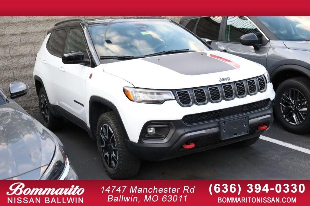2025 Jeep Compass Trailhawk 4WD [MotorTrend Certified]