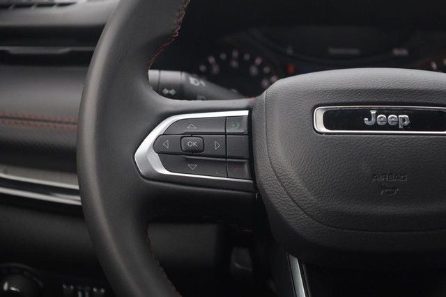 2025 Jeep Compass Trailhawk 4WD [MotorTrend Certified]