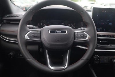 2025 Jeep Compass Trailhawk 4WD [MotorTrend Certified]
