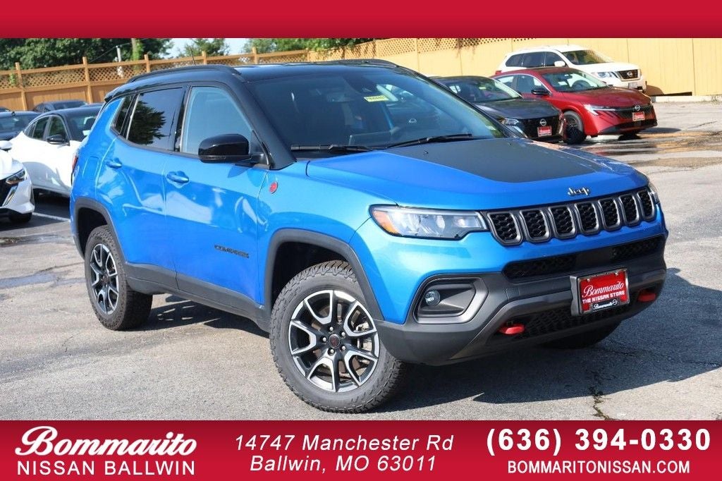 2025 Jeep Compass Trailhawk 4WD Trailer/ Tow Group [MotorTrend Certified]