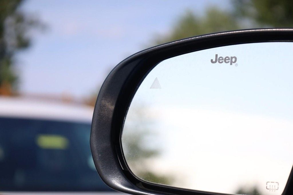 2025 Jeep Compass Trailhawk 4WD Trailer/ Tow Group [MotorTrend Certified]