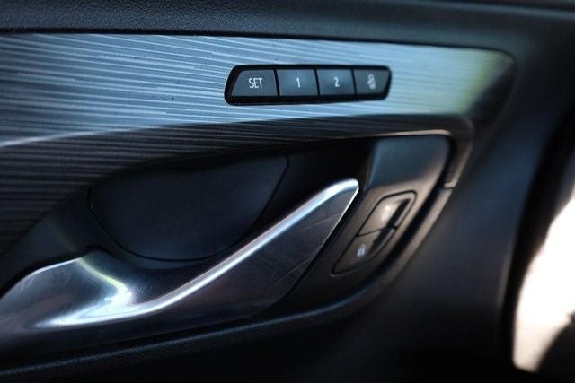 2020 GMC Terrain SLT Preferred Package/ Infotainment II Package