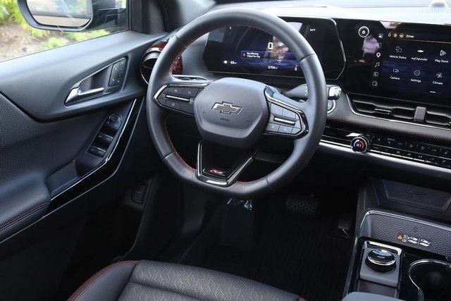 2026 Chevrolet Equinox RS w/ Panoramic Moonroof & Convenience Package III