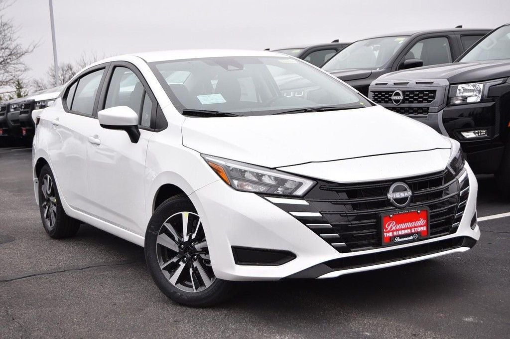 2025 Nissan Versa SV