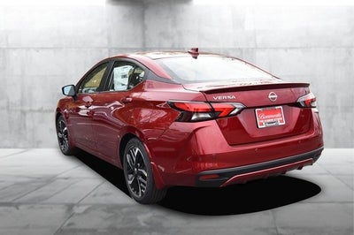 2025 Nissan Versa SR