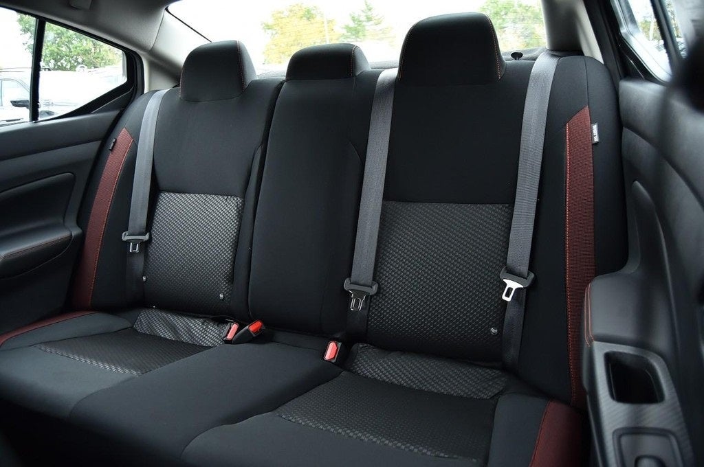 2025 Nissan Versa SR