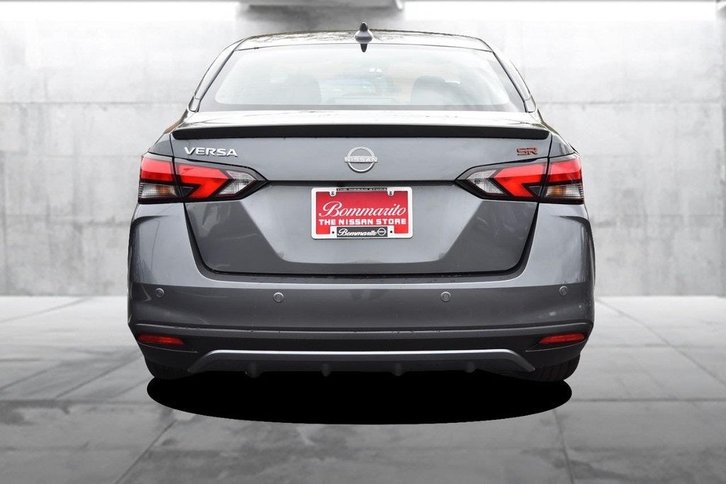2025 Nissan Versa SR