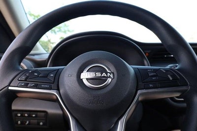 2022 Nissan Kicks S [MotorTrend Certified]