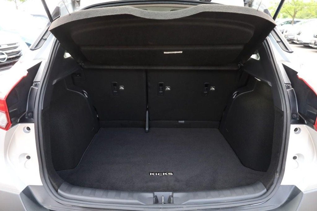 2018 Nissan Kicks SR