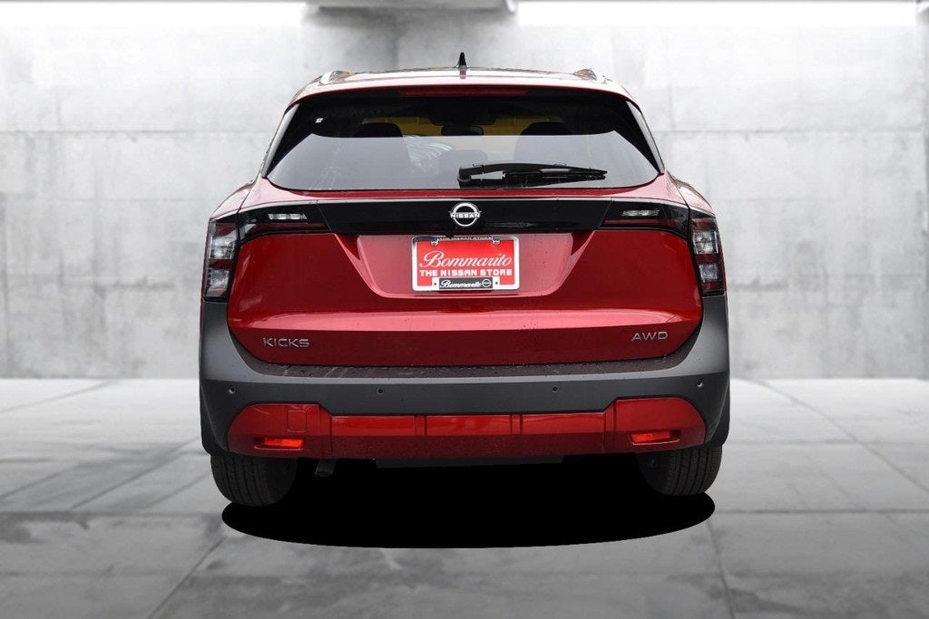 2026 Nissan Kicks SV