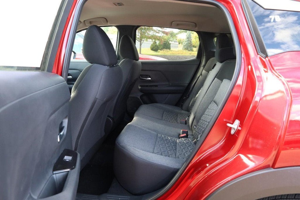 2027 Nissan Kicks SV
