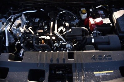 2025 Nissan Kicks SR