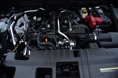 2025 Nissan Kicks SR