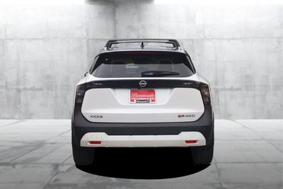 2026 Nissan Kicks SR