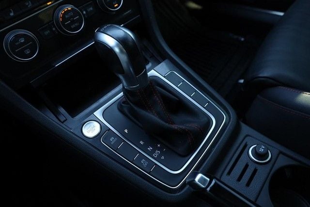 2017 Volkswagen Golf GTI Autobahn