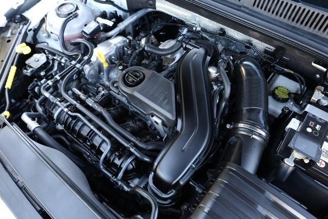 2025 Volkswagen Jetta 1.5T Sport [MotorTrend Certified]