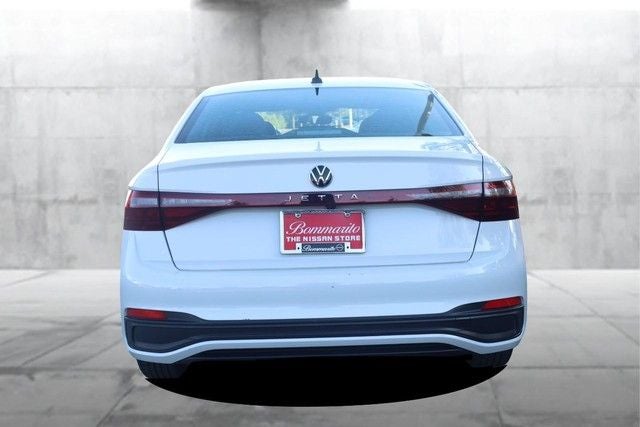 2025 Volkswagen Jetta 1.5T Sport [MotorTrend Certified]