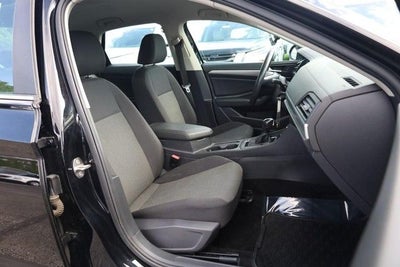 2019 Volkswagen Jetta 1.4T S [MotorTrend Certified]